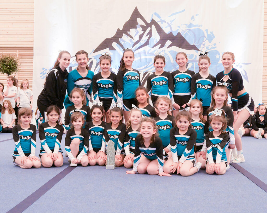 mc2022cheer 1