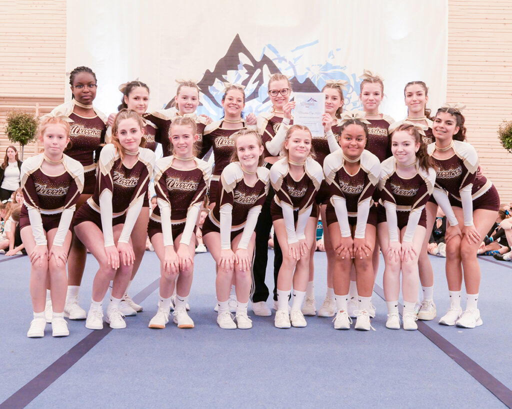 mc2022cheer 11