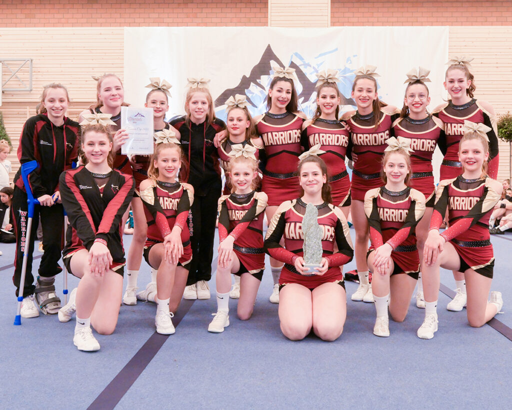 mc2022cheer 15