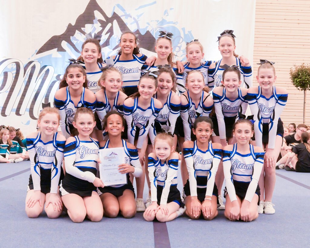 mc2022cheer 5