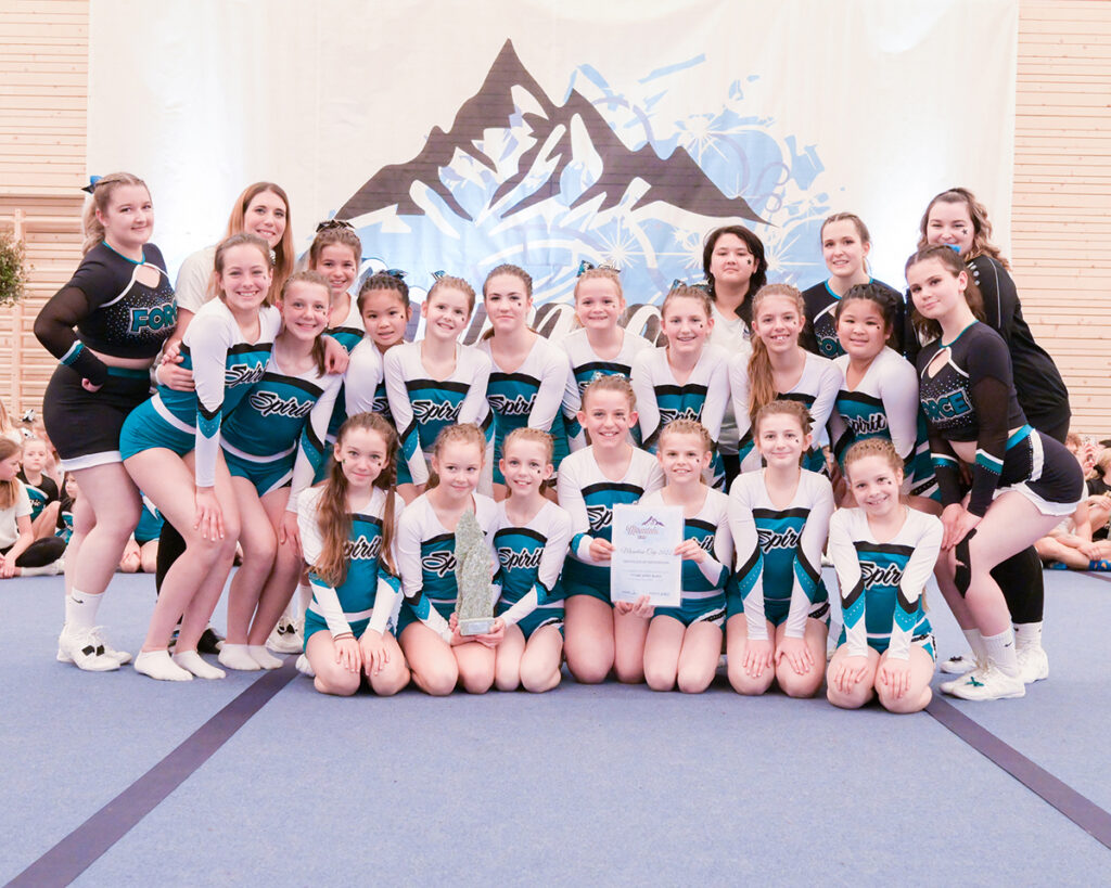 mc2022cheer 7