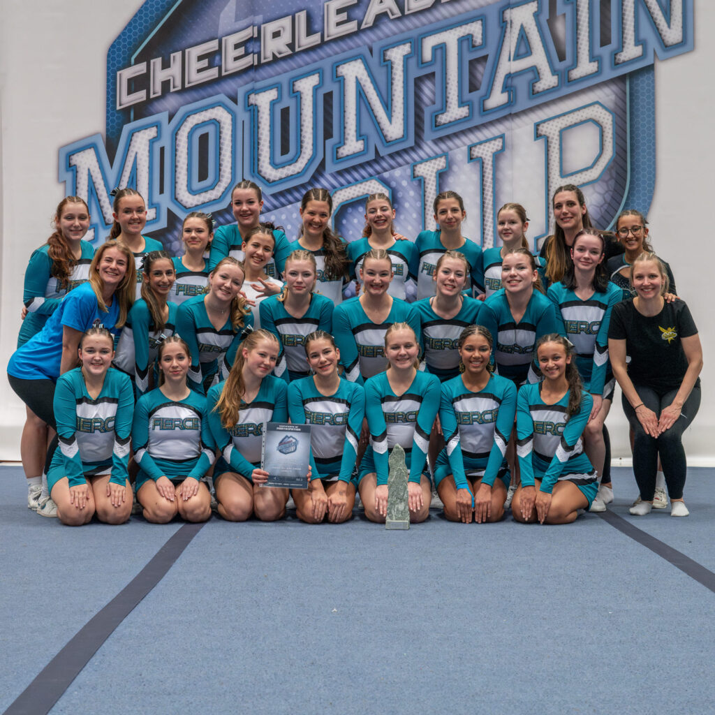 mc2024cheer 22