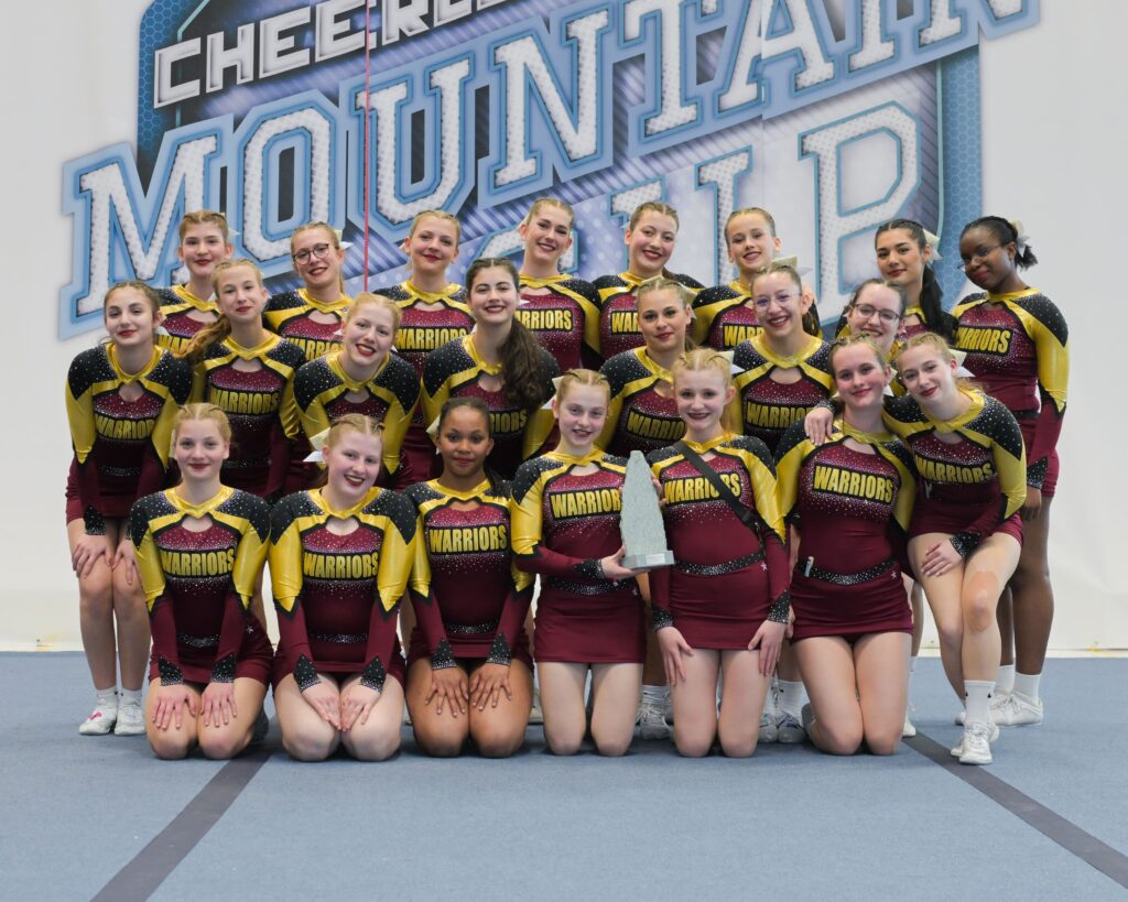 mc2025cheer 18