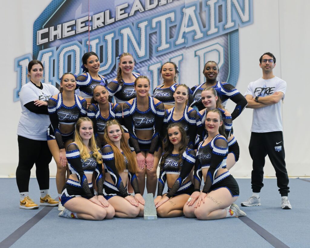 mc2025cheer 19